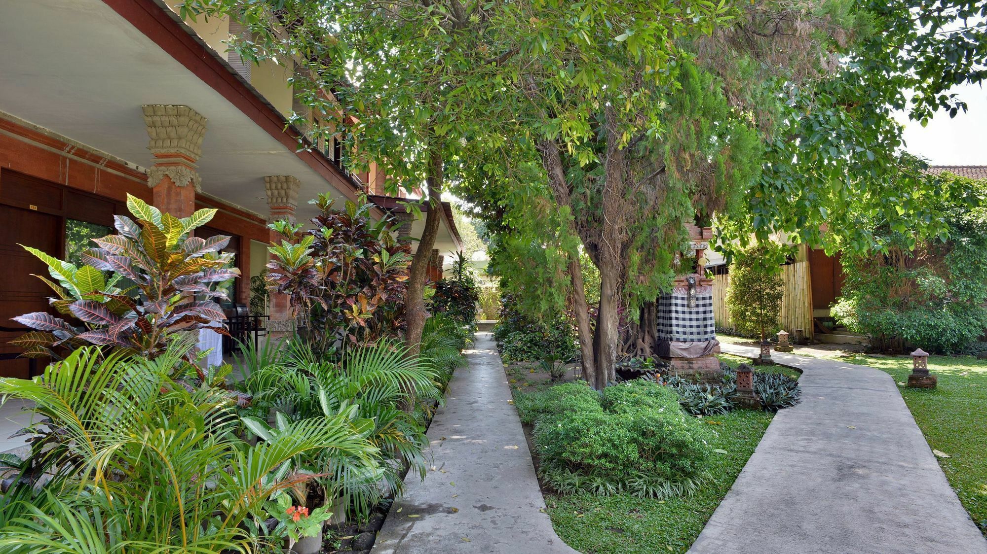 Zen Rooms Pakualaman Yogyakarta Exterior photo