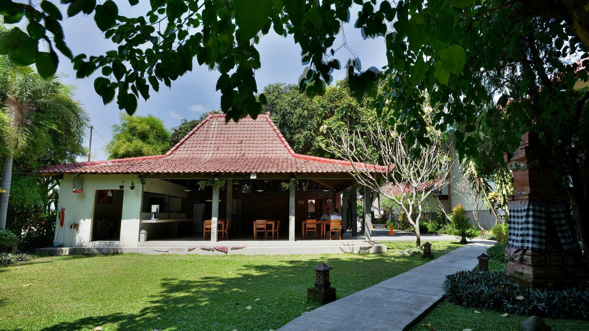 Zen Rooms Pakualaman Yogyakarta Exterior photo